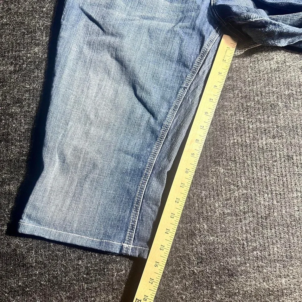 Vigoss Womens Denim Bermuda Shorts Blue Distressed Embroidered Size 16